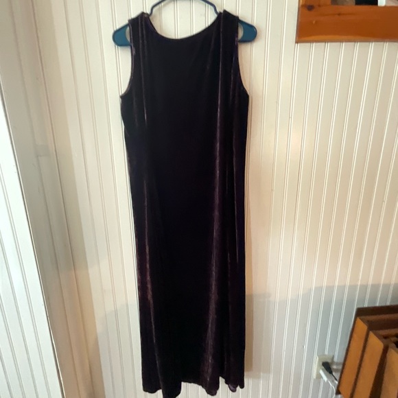Eileen Fisher Velvet Dress (silk blend, size M) - Picture 3 of 4